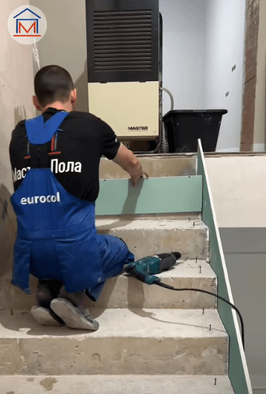 Обустраиваем лестницу в Тюмени